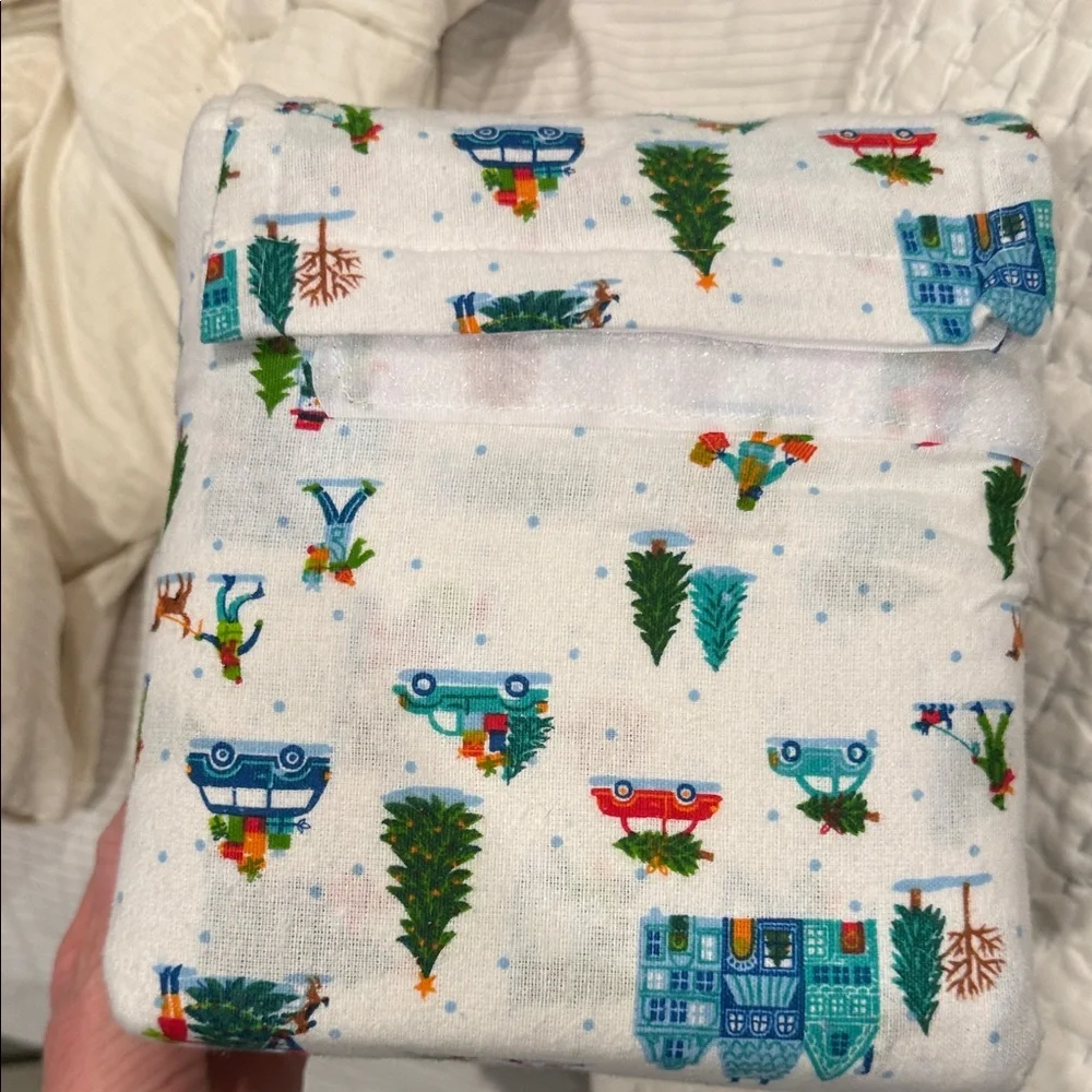 Full Sheet Set Festive Holiday - flannel